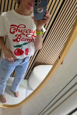 T-shirt Cherry Bomb