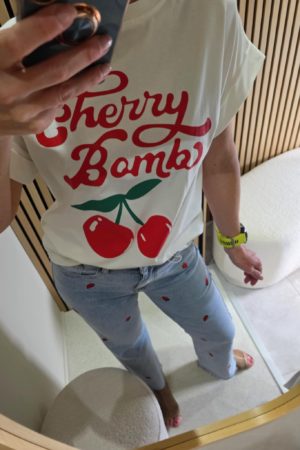 T-shirt Cherry Bomb
