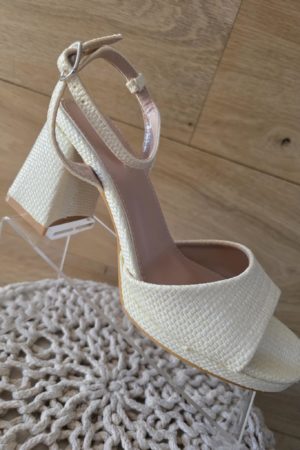 Sandales à talons - Beige