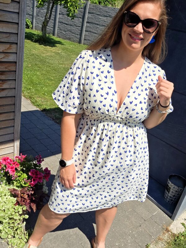 Lilie Plus - Robe Coeurs – Image 2