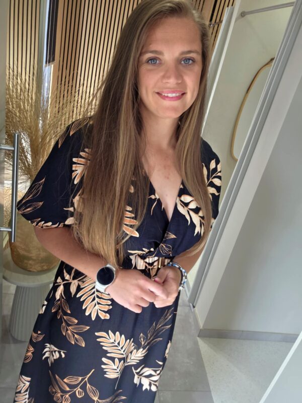 Lilie Plus - Robe Joleen - Noir – Image 2
