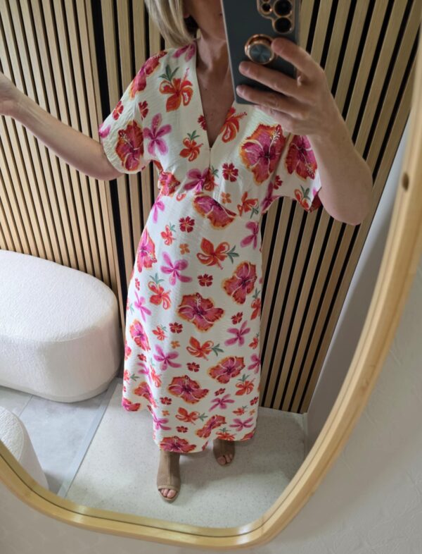 Robe Nevinn – Image 2