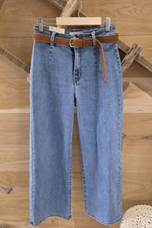 Jeans droit avec ceinture - Bleu clair