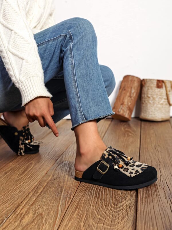 Mules noires Léopard