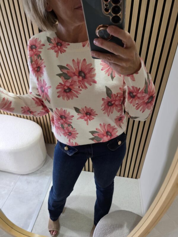 Pull Flower – Image 3