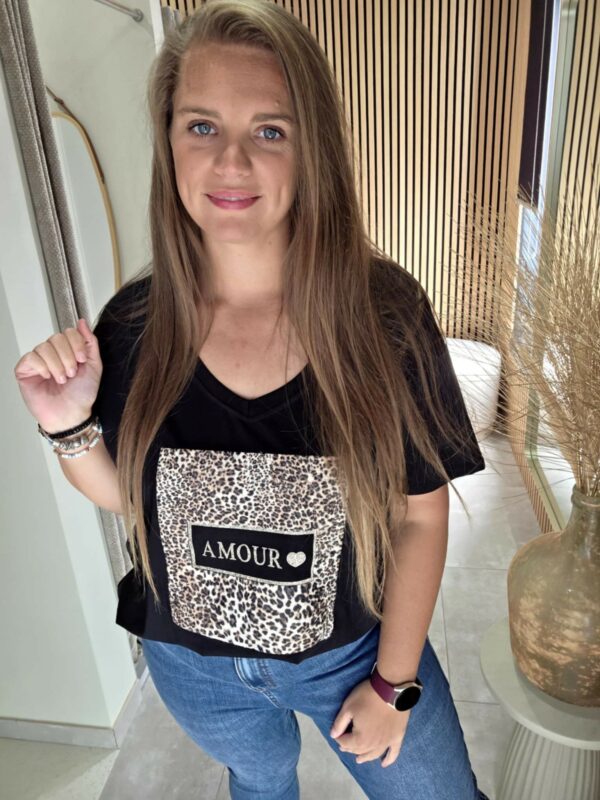 Lilie Plus - T-shirt Amour&Léopard - Noir – Image 2