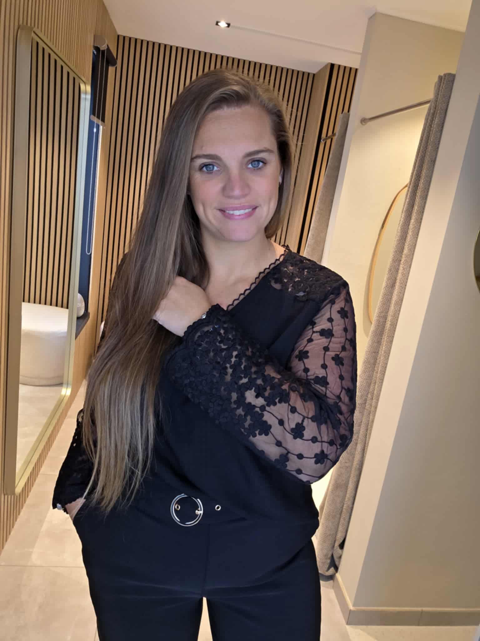 Lilie Plus - Blouse Kenzie - Noir – Image 3