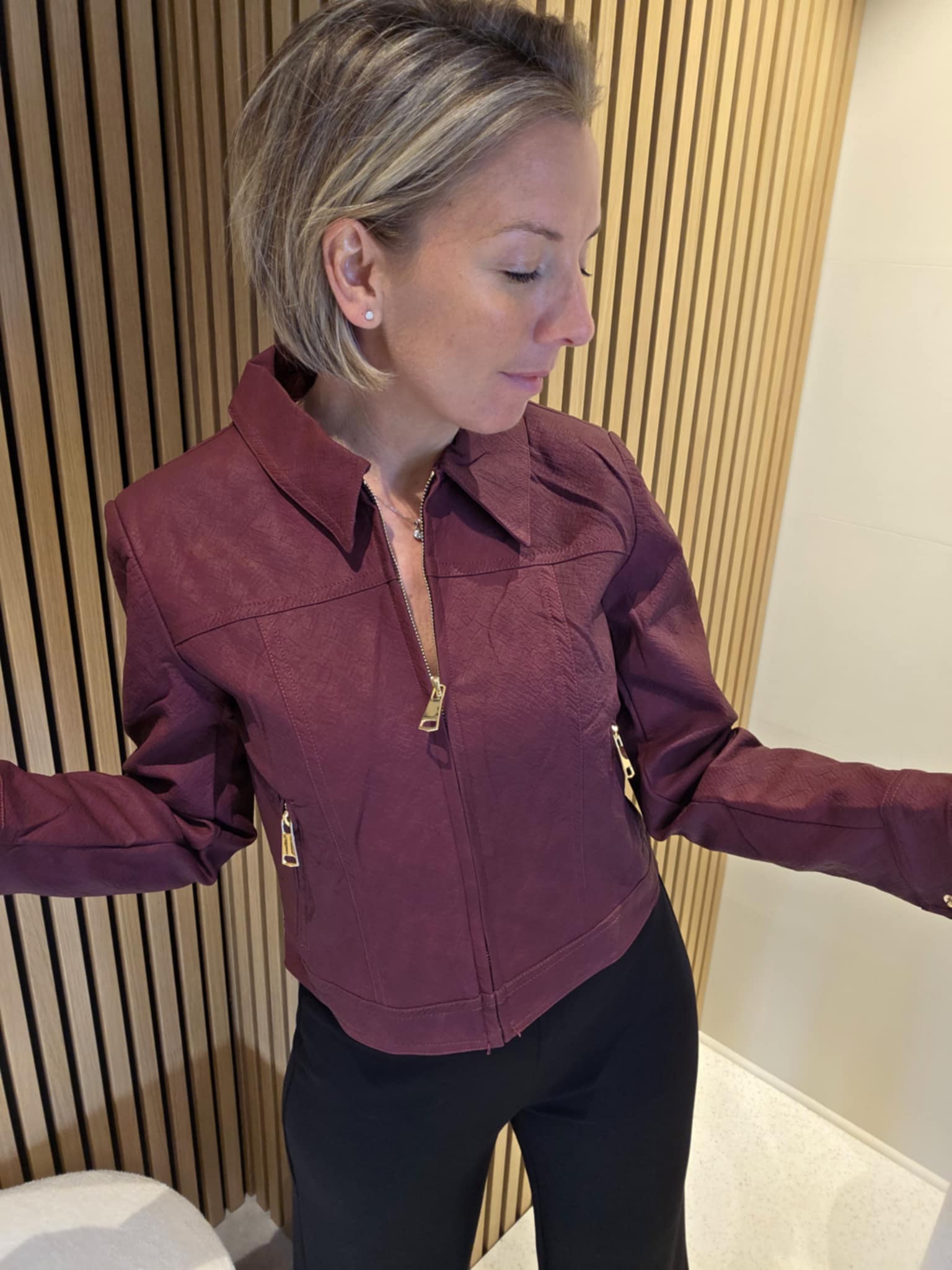 Veste en simili - Bordeaux – Image 3