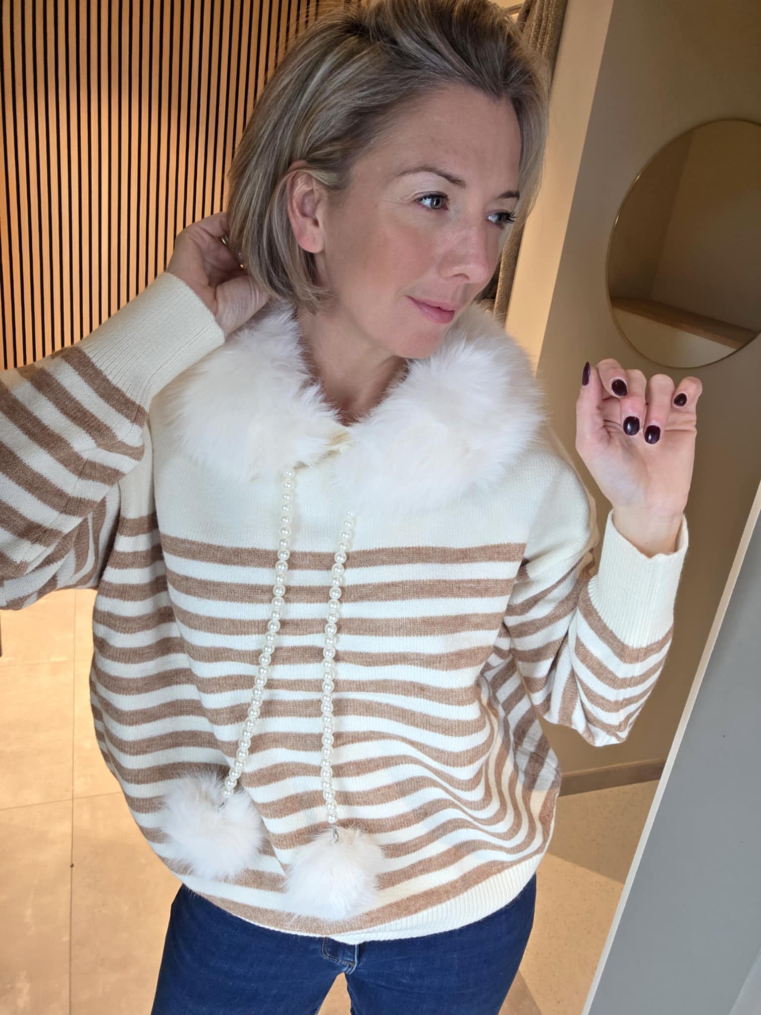 Pull rayé Daniela - Écru/Camel – Image 2