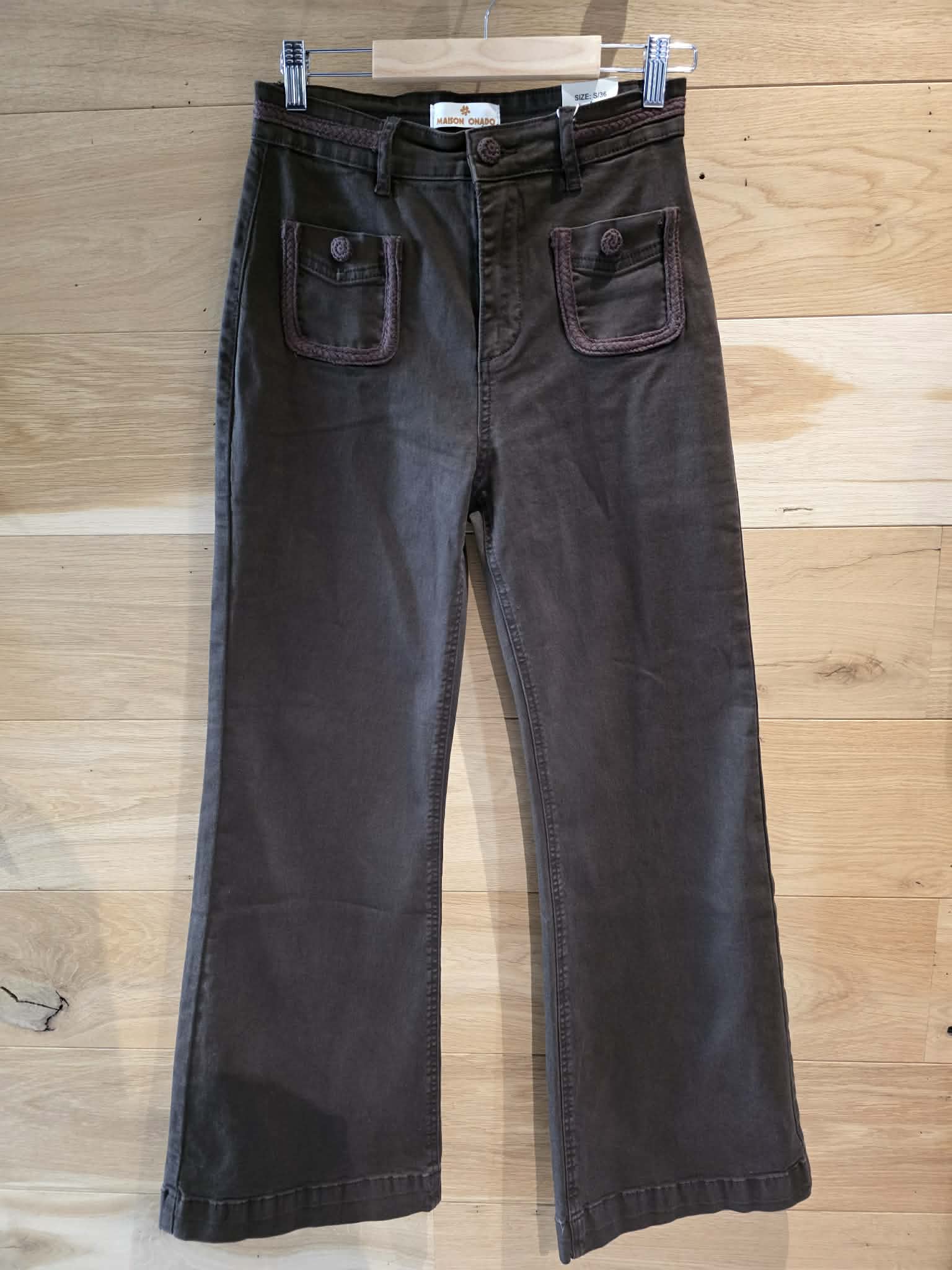 Pantalon coupe Flare - Marron foncé – Image 2