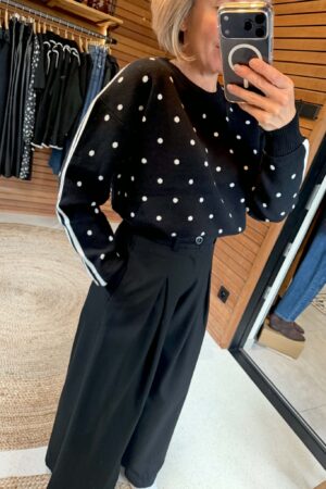 Pull noir à pois